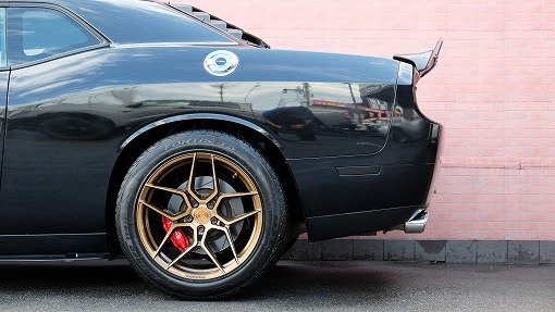 ダッジ チャレンジャー SRT392