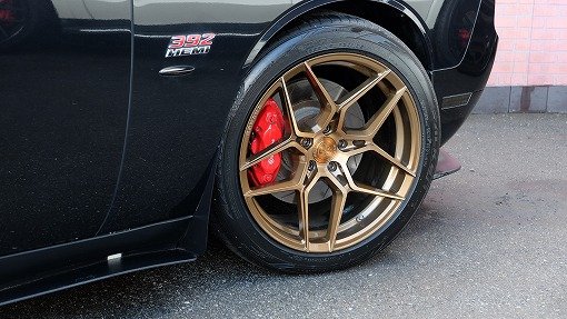 ダッジ チャレンジャー SRT392
