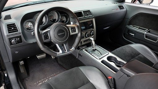 ダッジ チャレンジャー SRT392