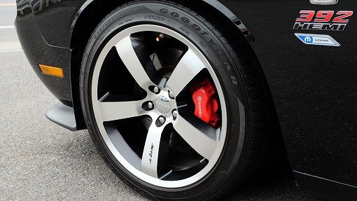 ダッジ チャレンジャー SRT392