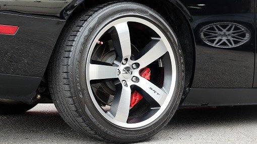 ダッジ チャレンジャー SRT392