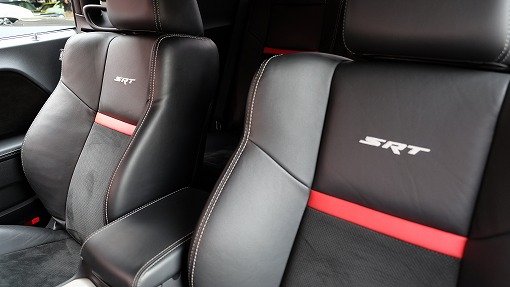ダッジ チャレンジャー SRT392