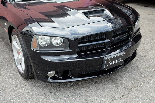 ダッジ チャージャー SRT8