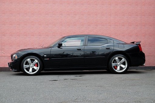 ダッジ チャージャー SRT8