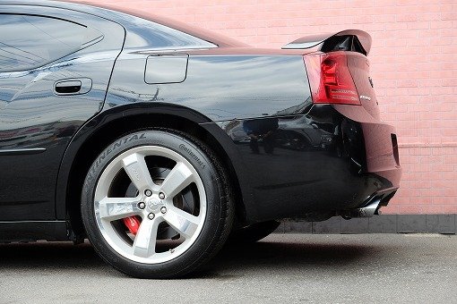 ダッジ チャージャー SRT8
