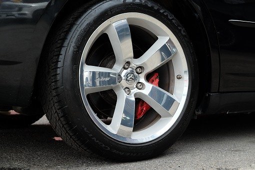 ダッジ チャージャー SRT8