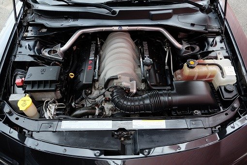 ダッジ チャージャー SRT8