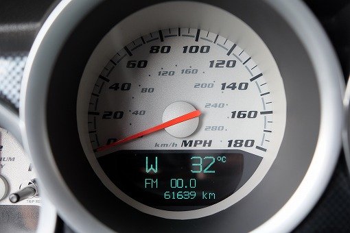ダッジ チャージャー SRT8