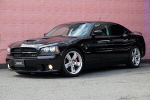 ダッジ チャージャー SRT8