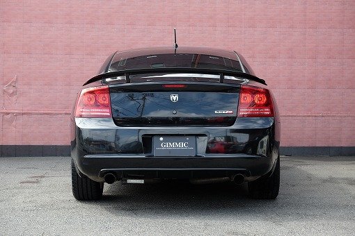 ダッジ チャージャー SRT8
