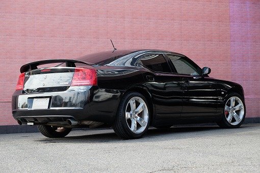 ダッジ チャージャー SRT8