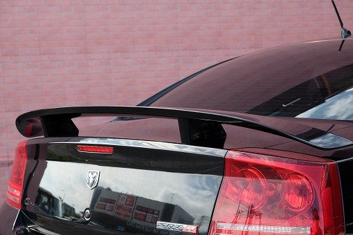 ダッジ チャージャー SRT8