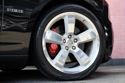 ダッジ チャージャー SRT8