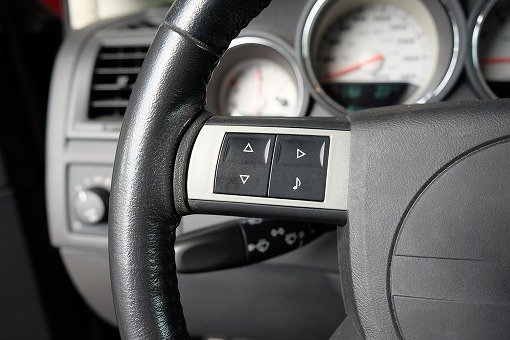 ダッジ チャージャー SRT8