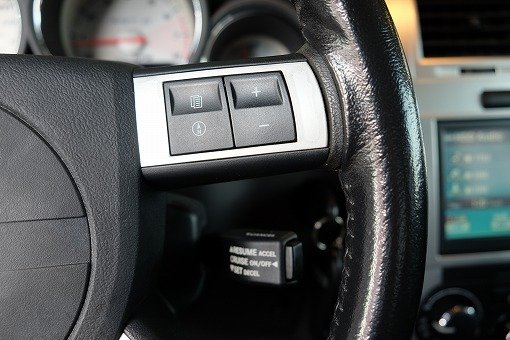 ダッジ チャージャー SRT8