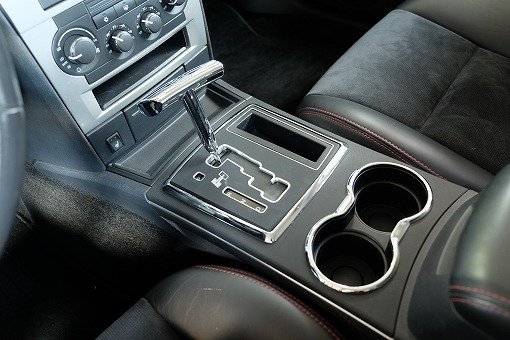 ダッジ チャージャー SRT8