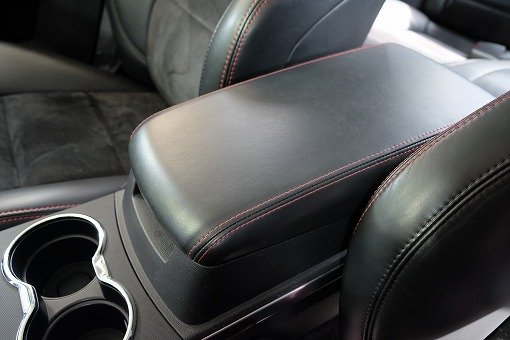ダッジ チャージャー SRT8