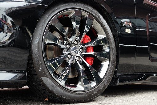 ダッジ チャージャー SRT8