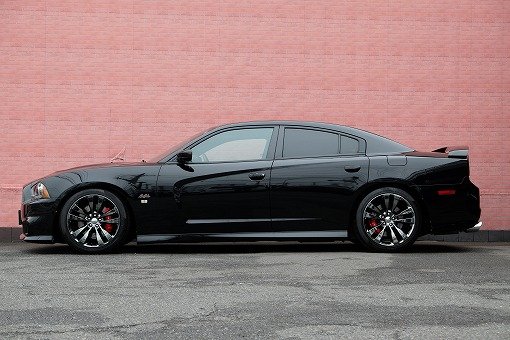 ダッジ チャージャー SRT8