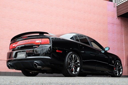 ダッジ チャージャー SRT8