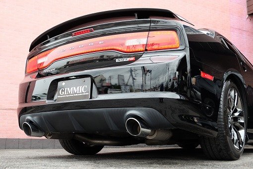 ダッジ チャージャー SRT8