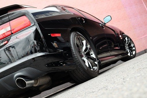 ダッジ チャージャー SRT8