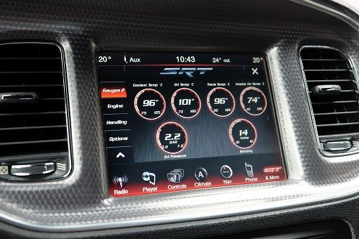 ダッジ チャージャー SRT8