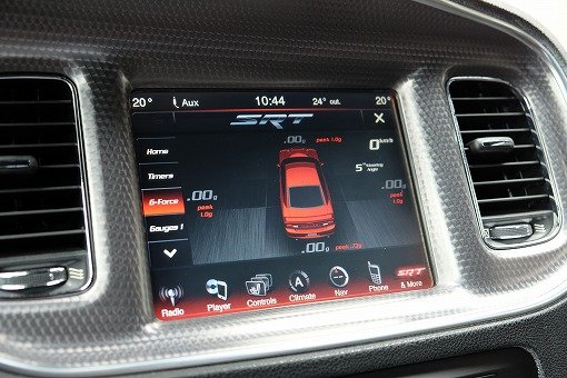 ダッジ チャージャー SRT8