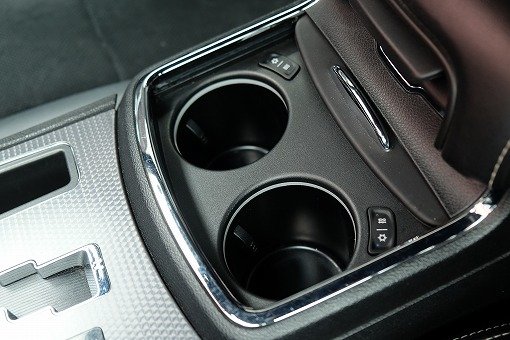 ダッジ チャージャー SRT8