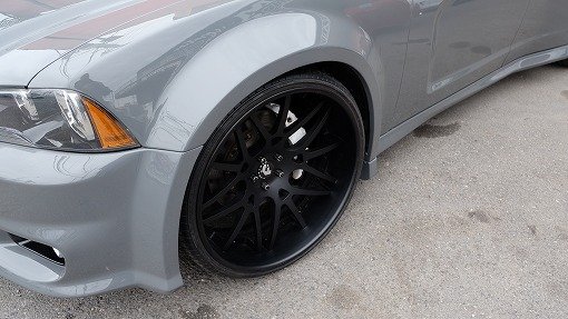 ダッジ チャージャー “Wide Body”