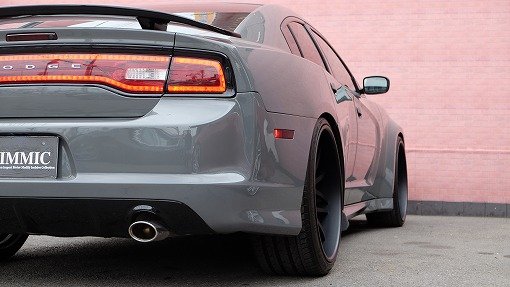 ダッジ チャージャー “Wide Body”