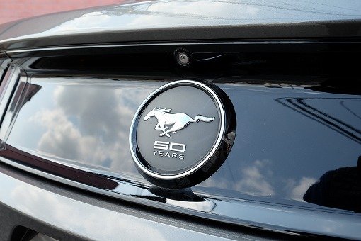 フォード マスタング 50周年モデル