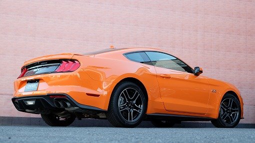 フォード マスタング ＧＴプレミアム