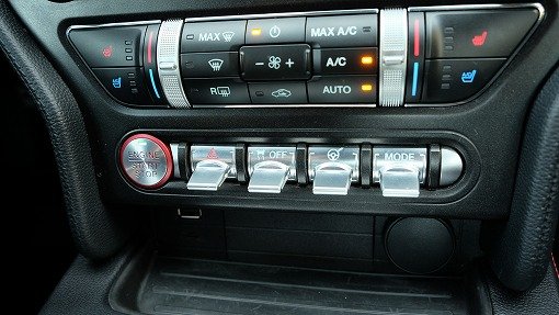 フォード マスタング GT/CS