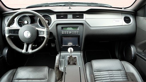 フォード マスタング シェルビーGT500