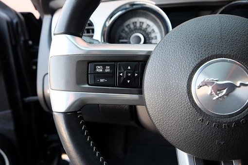 フォード マスタング V6プレミアム
