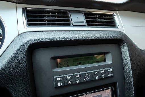 フォード マスタング V6プレミアム