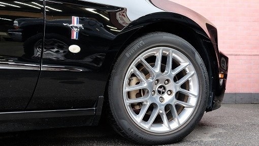 フォード マスタング V6プレミアム