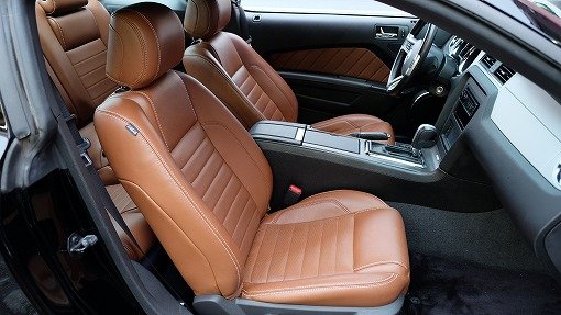 フォード マスタング V6プレミアム