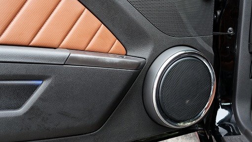 フォード マスタング V6プレミアム