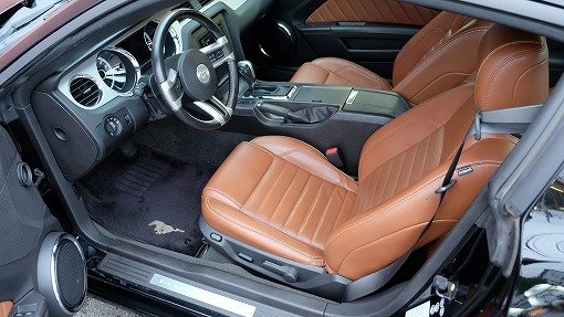 フォード マスタング V6プレミアム