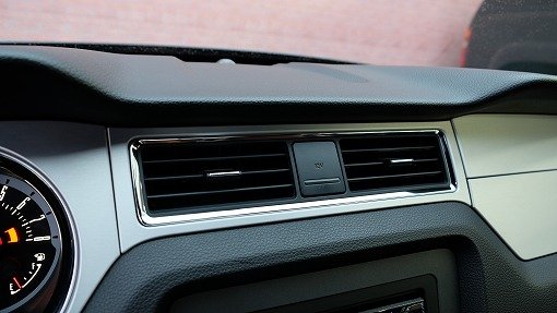 フォード マスタング V6プレミアム