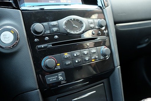 インフィニティ FX35 AWD