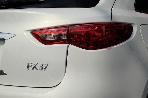インフィニティ FX37