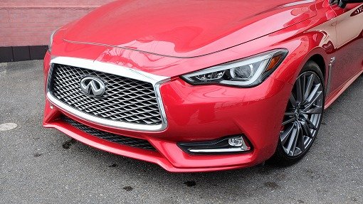 インフィニティ Q60