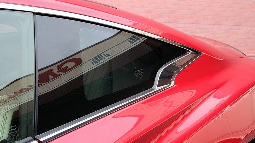 インフィニティ Q60