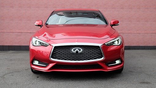 インフィニティ Q60