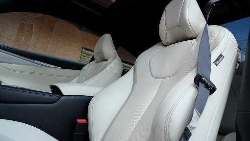 インフィニティ Q60
