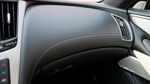 インフィニティ Q60