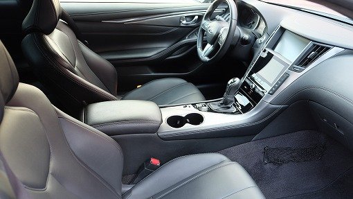インフィニティ Q60